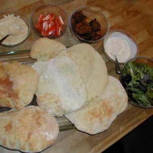 Pita with falafels and veggies